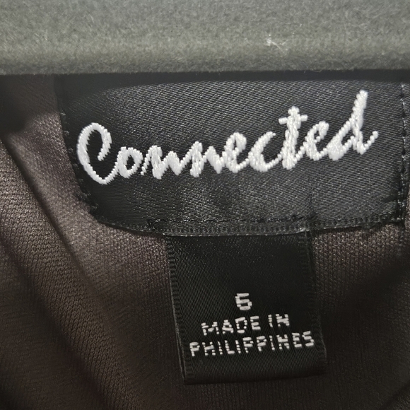 Connected roushing in waist area business dress size 6 - Picture 4 of 12